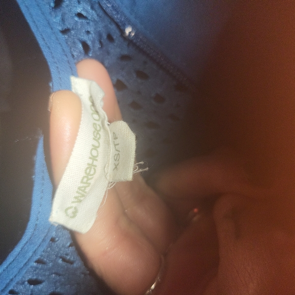 Warehouse one XS tank - Picture 3 of 3